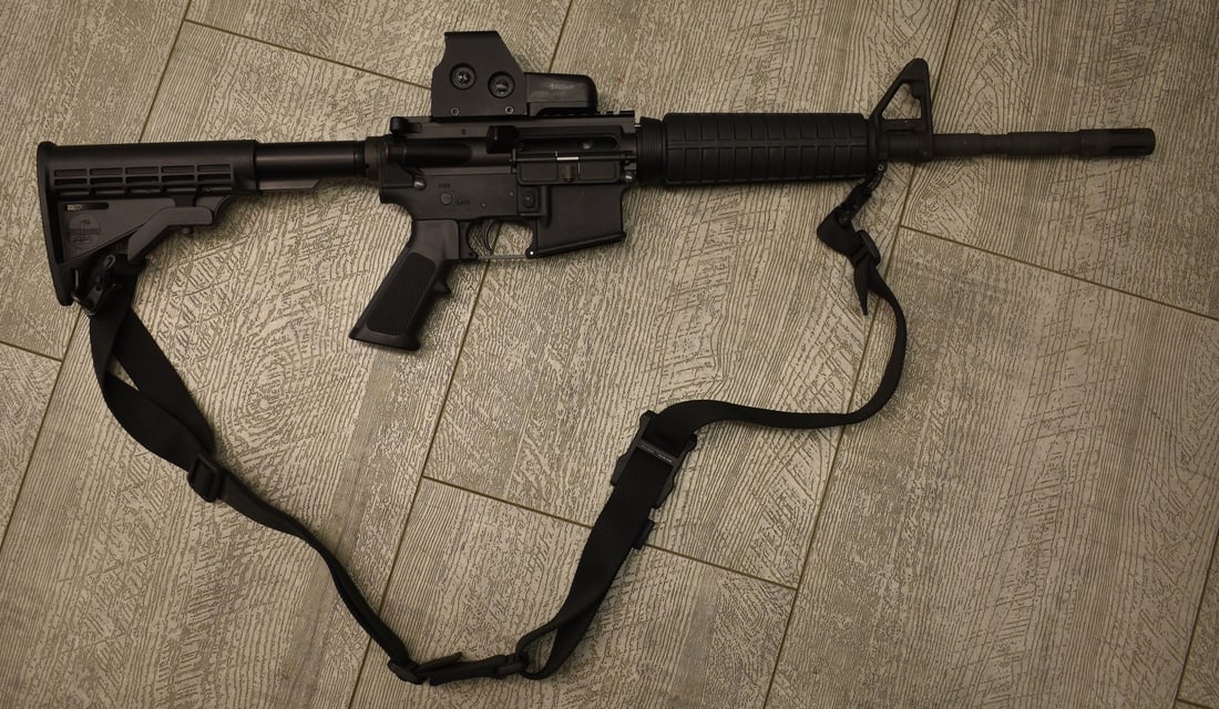 BUSHMASTER MOD XM15-E2S 223 CAL. SEMI-AUTOMATIC RIFLE: BUSHMASTER MOD XM15-E2S 223 CAL. SEMI-AUTOMATIC RIFLE, SERIAL #ARG501829 **NICS CHECK REQUIRED**
