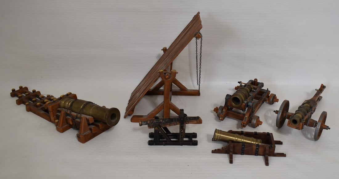 LOT (5) 14TH CENTURY BOMBARD MODELS: LOT (5) 14TH CENTURY BOMBARD MODELS