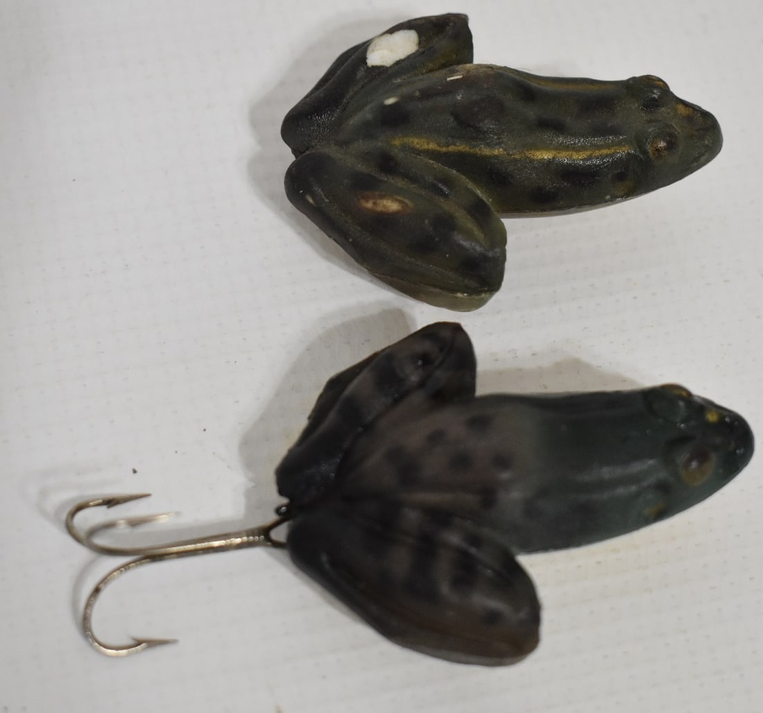 LOT (2) VINTAGE BURROUGHS FROG FISHING LURES, C. 1950'S: LOT (2) VINTAGE BURROUGHS FROG FISHING LURES, C. 1950'S, L. 2 1/2"