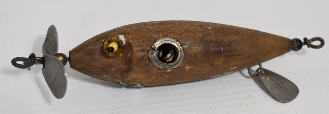 VINT. JIM DONALY PROTO-TYPE/RED FIN MINNOW?, C. 1910/15: VINTAGE JIM DONALY PROTO-TYPE/RED FIN MINNOW?, C. 1910/15, L. 4 1/4"
