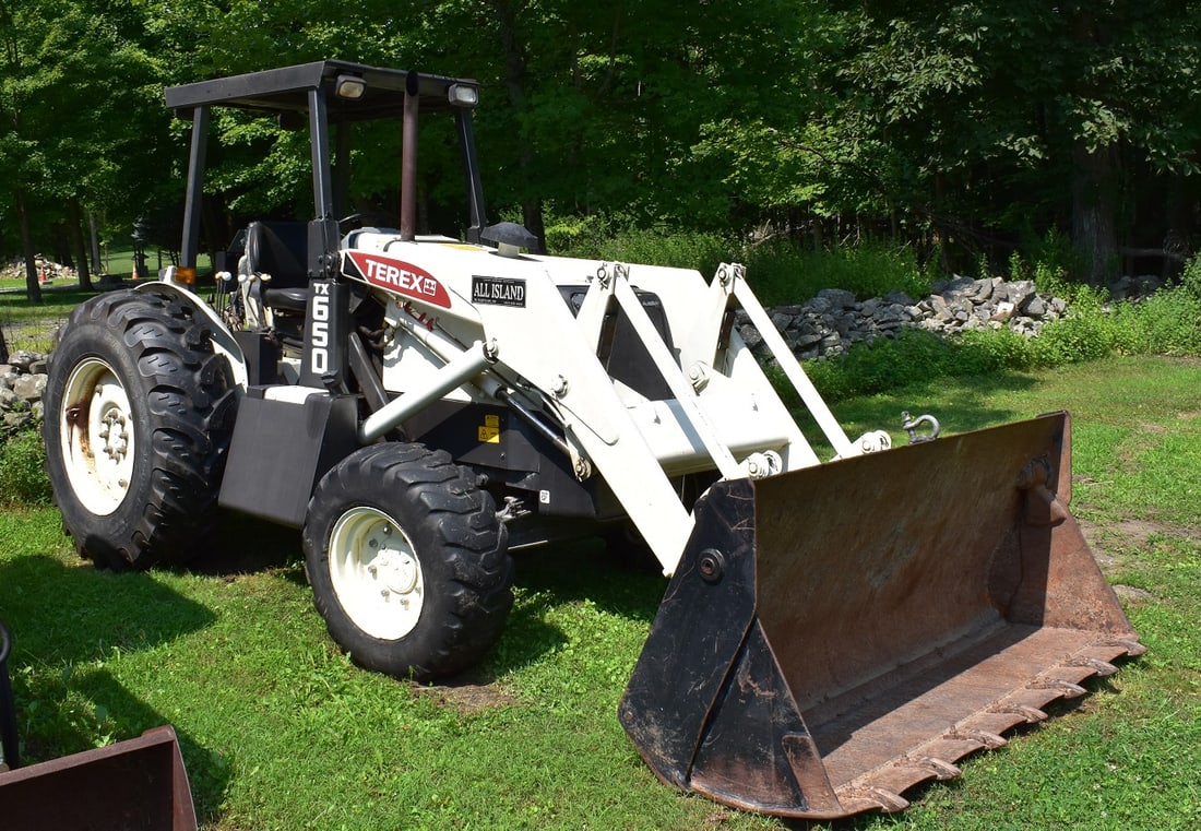 2001 TEREX MODEL 650B 4 X 4 FRONT END LOADER, 3090.9 HOURS (1 of 15)