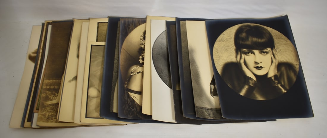 28 VINT. PHOTOGRAPHS INCL. GELATIN SILVER SIGNED BORIS (1 of 15)