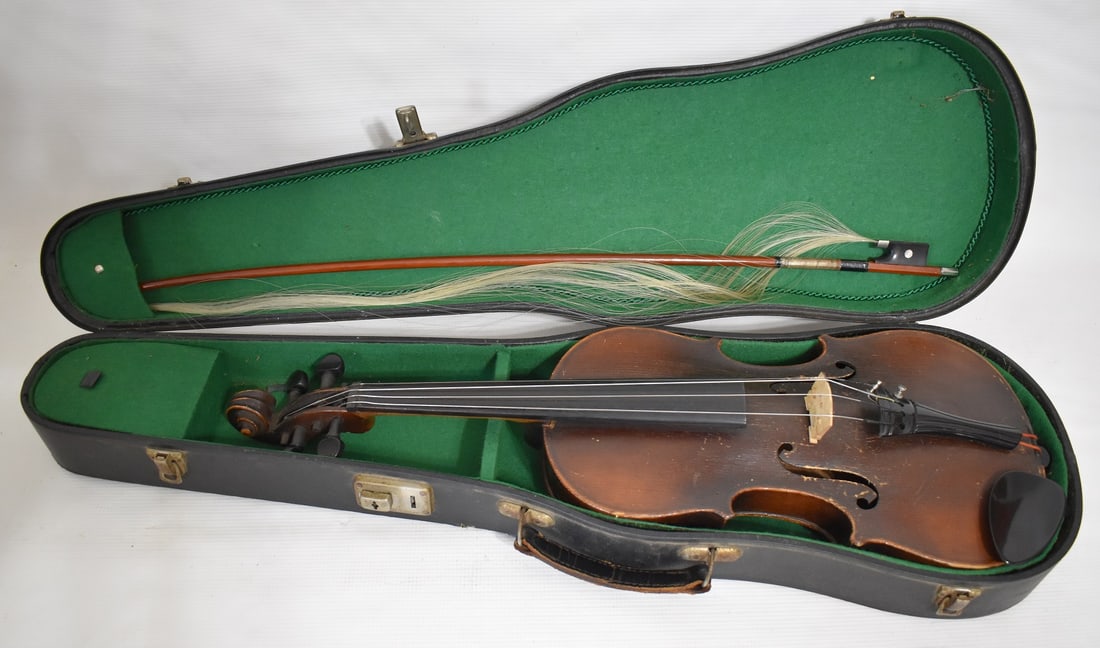 VINTAGE GERMAN VIOLIN W/CASE & BOW, 20TH C. (1 of 11)