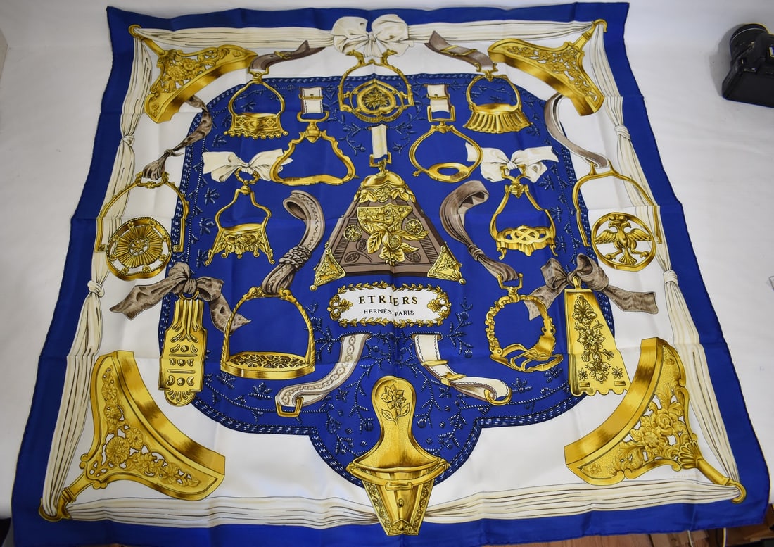 HERMES SILK SCARF, 20TH C., ETRIERS, 34" X 34" (1 of 4)