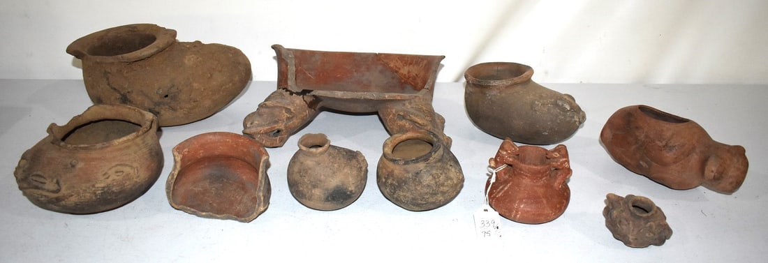 LOT ASSORTED MEZZO-AMERICAN POTTERY INCL. FIGURAL/POTS (1 of 16)