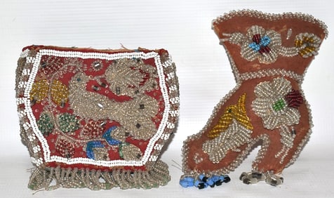(2) AMERICAN INDAN BEADED TRADING POST ITEMS, 20TH C.