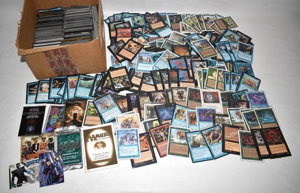 LOT ASST MAGIC GATHERING CARDS, SOME IN PLASTIC SLEEVES