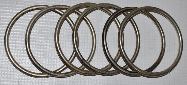 LOT (6) STERLING BANGLE BRACELETS, 20TH C., W. 2.9 OZ.
