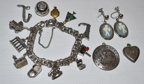 LOT INCL. STERLING CHARM BRACELET/FINDINGS, C. 1960