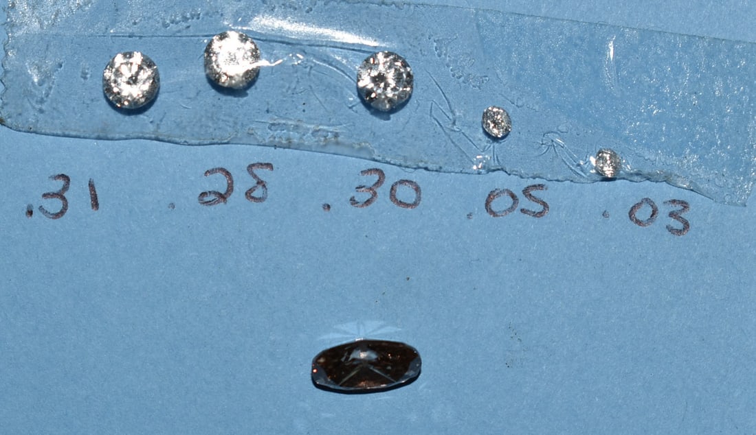 LOT (6) QUALITY LOOSE DIAMONDS INCL. CHAMPAGNE (1 of 6)