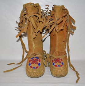 PAIR AMERICAN INDIAN BEADED DEERSKIN BOOTS, 20TH C.
