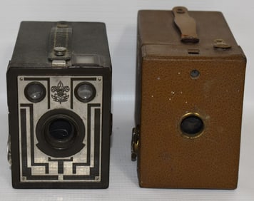 2 VINT. KODAK BOX CAMERAS INCL. 50TH ANNIVERSARY