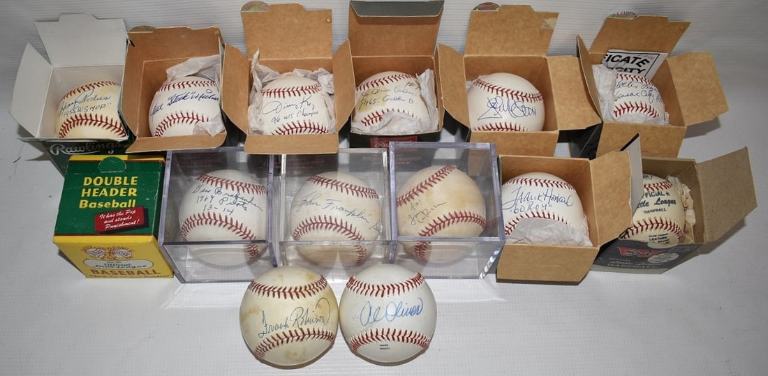 ASST. VINT. AUTOGRAPHED BASEBALLS INCL. FRANK HOWARD (1 of 10)
