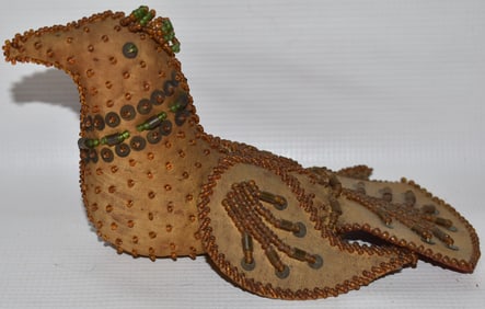 EARLY AMERICAN INDIAN BEADED BIRD DATED 1906, L. 8"