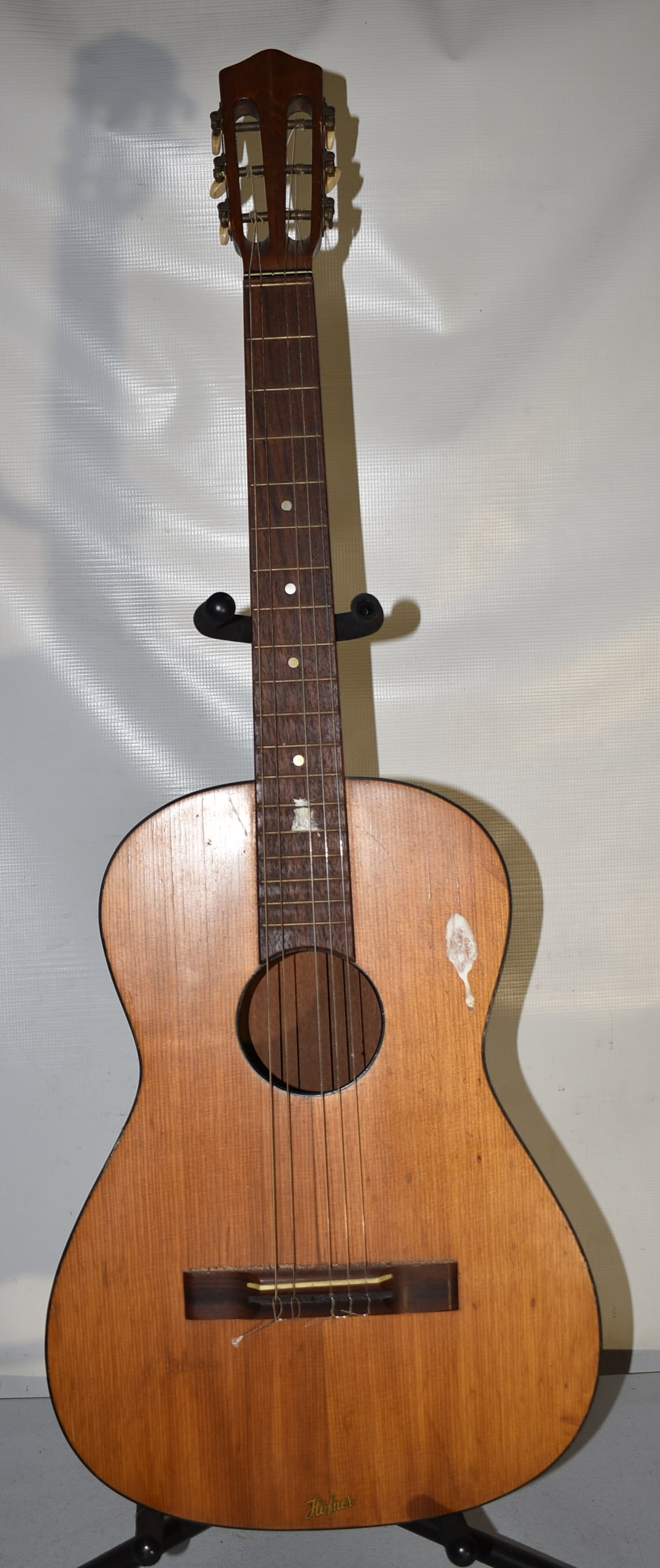 EARLY HOFNER ROSEWOOD/SPRUCE PARLOR GUITAR, 19TH C. (1 of 7)