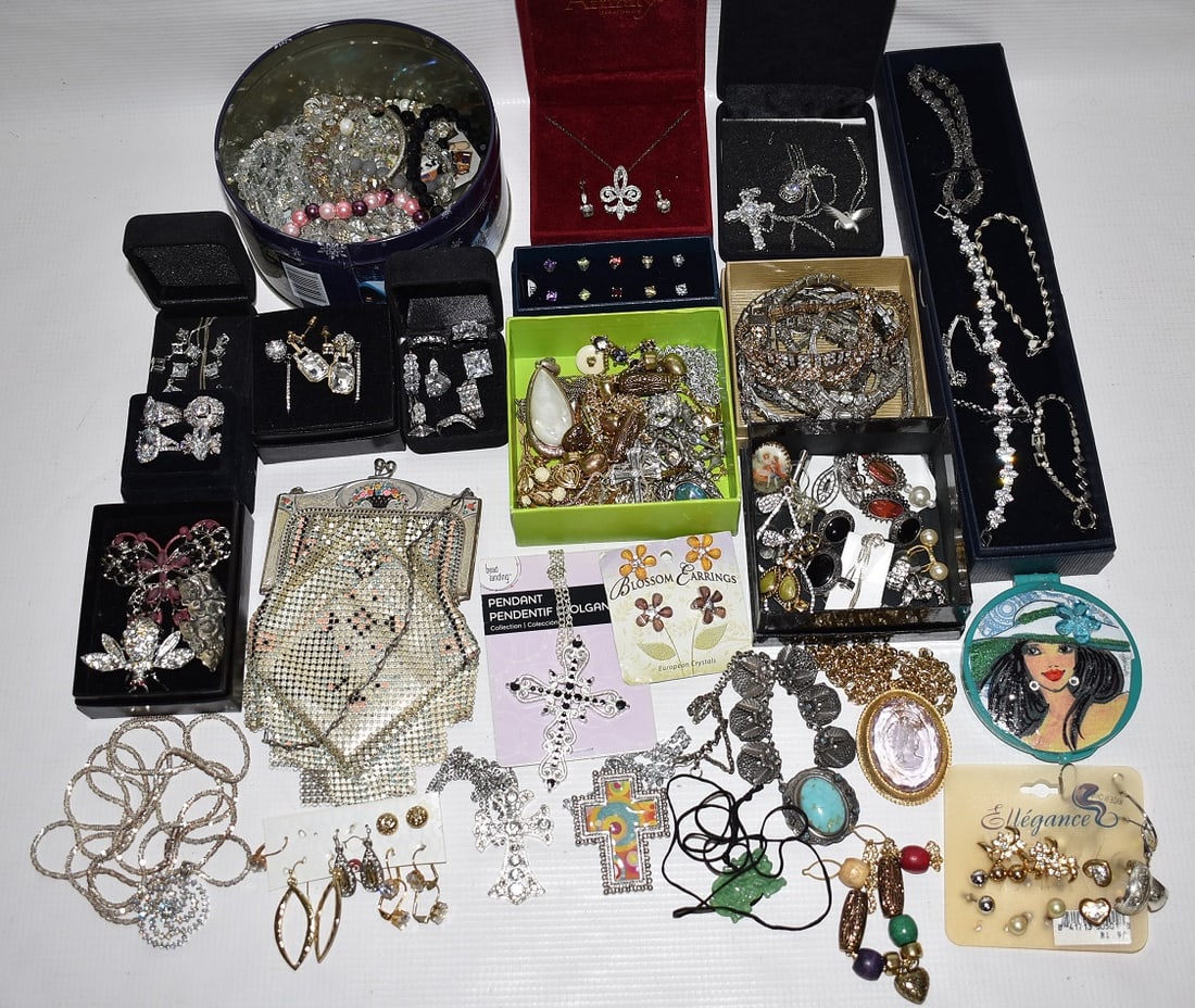 LARGE LOT ASSORTED COSTUME JEWELRY INCL. STERLING (1 of 12)