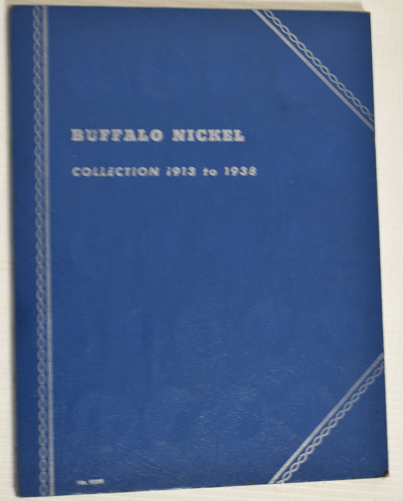 WHITMAN TRI-FOLD INDIAN HEAD/BUFFALO NICKEL BOOK (1 of 11)