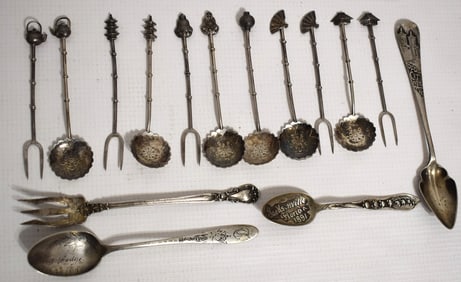 LOT ASSORTED SOUVENIR SPOONS, 19/20TH C., W. 3.9 OZ.