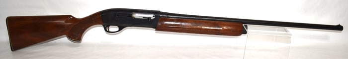 REMINGTON MODEL 1100 SEMI AUTOMATIC 20 GAUGE SHOTGUN