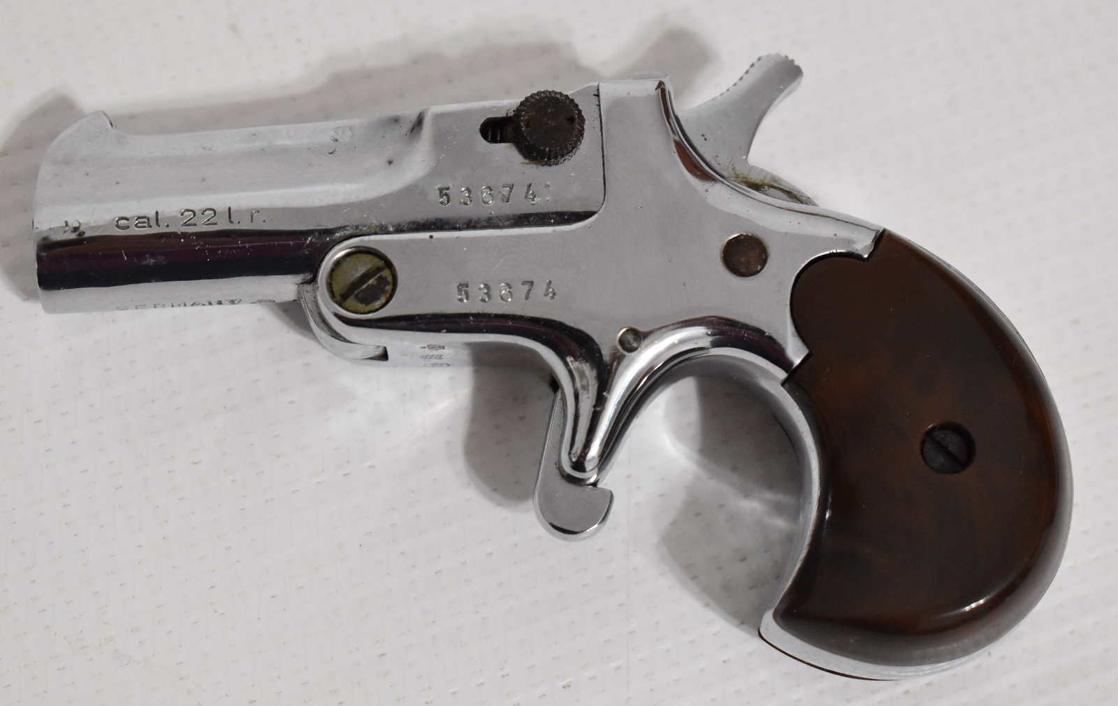 GERMAN 22 CAL. SINGLE SHOT DERRINGER, SERIAL #53674: GERMAN 22 CAL. SINGLE SHOT DERRINGER, SERIAL #53674 ** NICS CHECK REQUIRED**