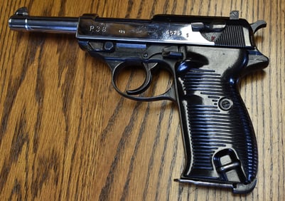 GERMAN WWII P-38 PISTOL W/TOUCH MARKS, SER. #6525