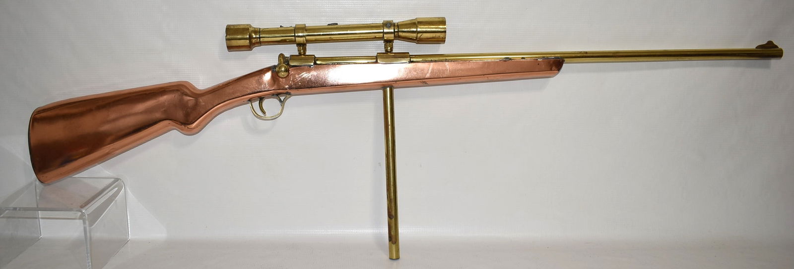 CONTEMPORARY COPPER/BRASS BOLT ACTION RIFLE WEATHERVANE: CONTEMPORARY COPPER/BRASS BOLT ACTION RIFLE WEATHERVANE, 20TH C., H. 14" L. 45"