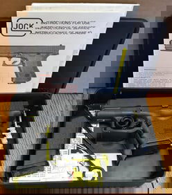 GLOCK 27 .40 CAL. S & W PISTOL, SER. #BXR267US