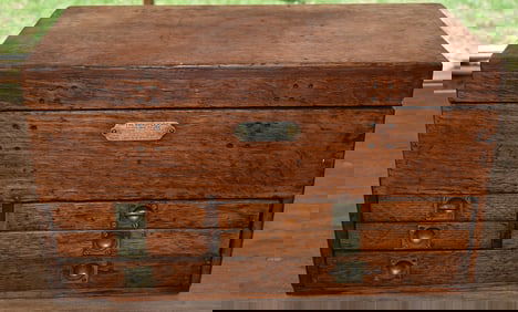 VIBROPLEX OAK MACHINIST TOOL BOX W/VINT. POCKET KNIVES