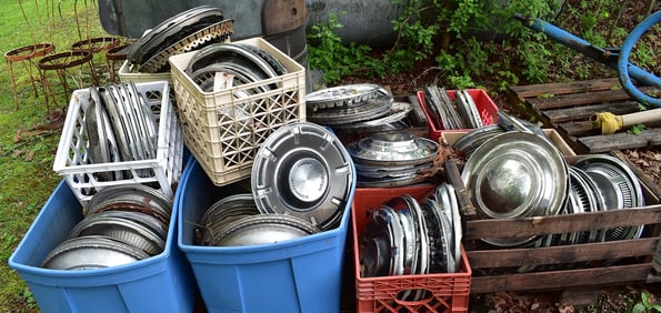 LARGE LOT ASSORTED VINTAGE HUB CAPS