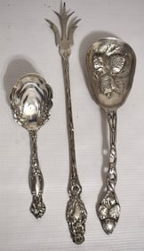LOT (3) FANCY STERLING SERVING PIECES, 20TH C., 8.6 OZ.