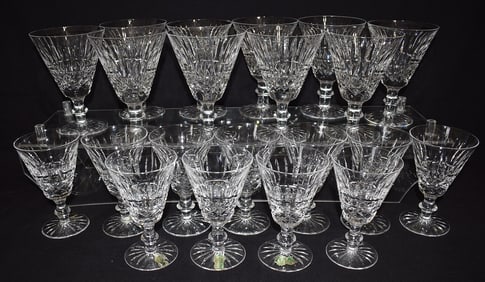 LOT (21) WATERFORD INCL. STEMWARE & VASE