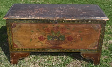 SCHWABEN CREEK VALLEY/AREA BLANKET CHEST