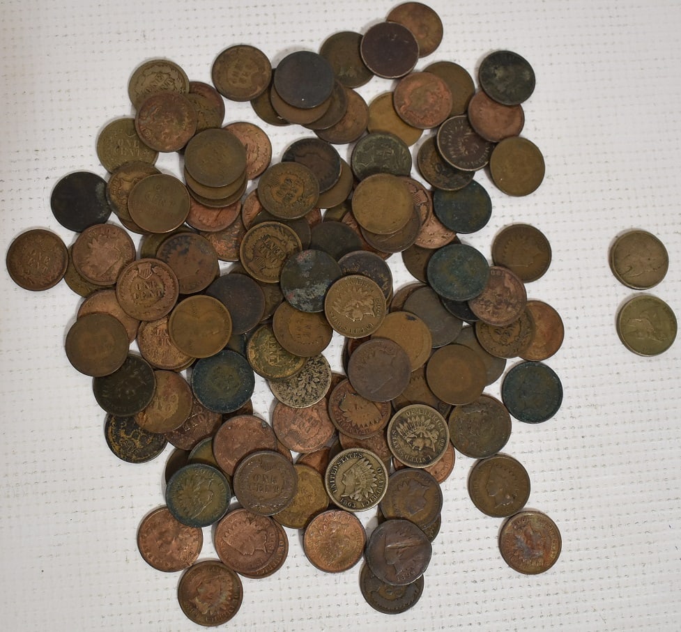 LOT INDIAN HEAD CENTS, 14.6 OZ. (1 of 5)
