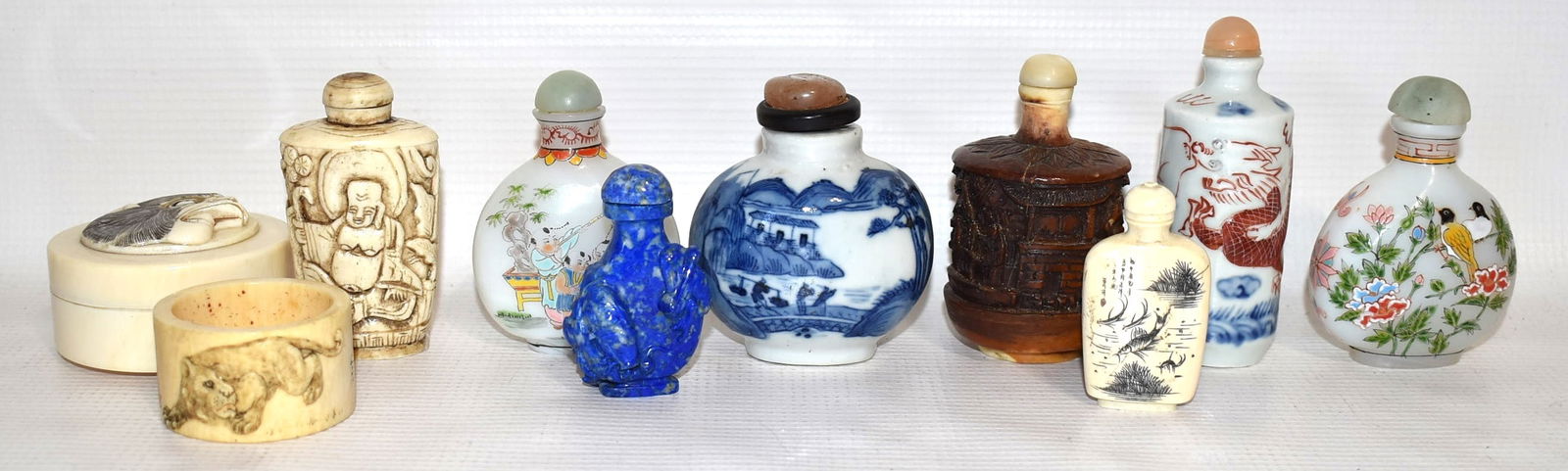 LOT (8) ASSORTED CHINESE/JAPANESE SNUFF BOTTLES (1 of 17)
