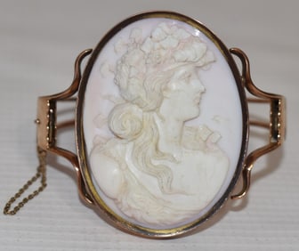 VICTORIAN 14KT ROSE GOLD CARVED CAMEO BRACELET, C. 1900