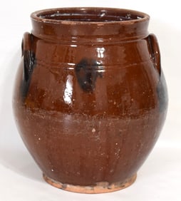 1 GAL. NY REDWARE CROCK W/MANGANESE SPLOTCH DECORATION