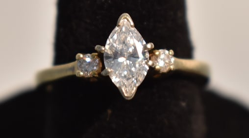 ART DECO 14KT YELLOW GOLD/DIAMOND RING, C. 1940