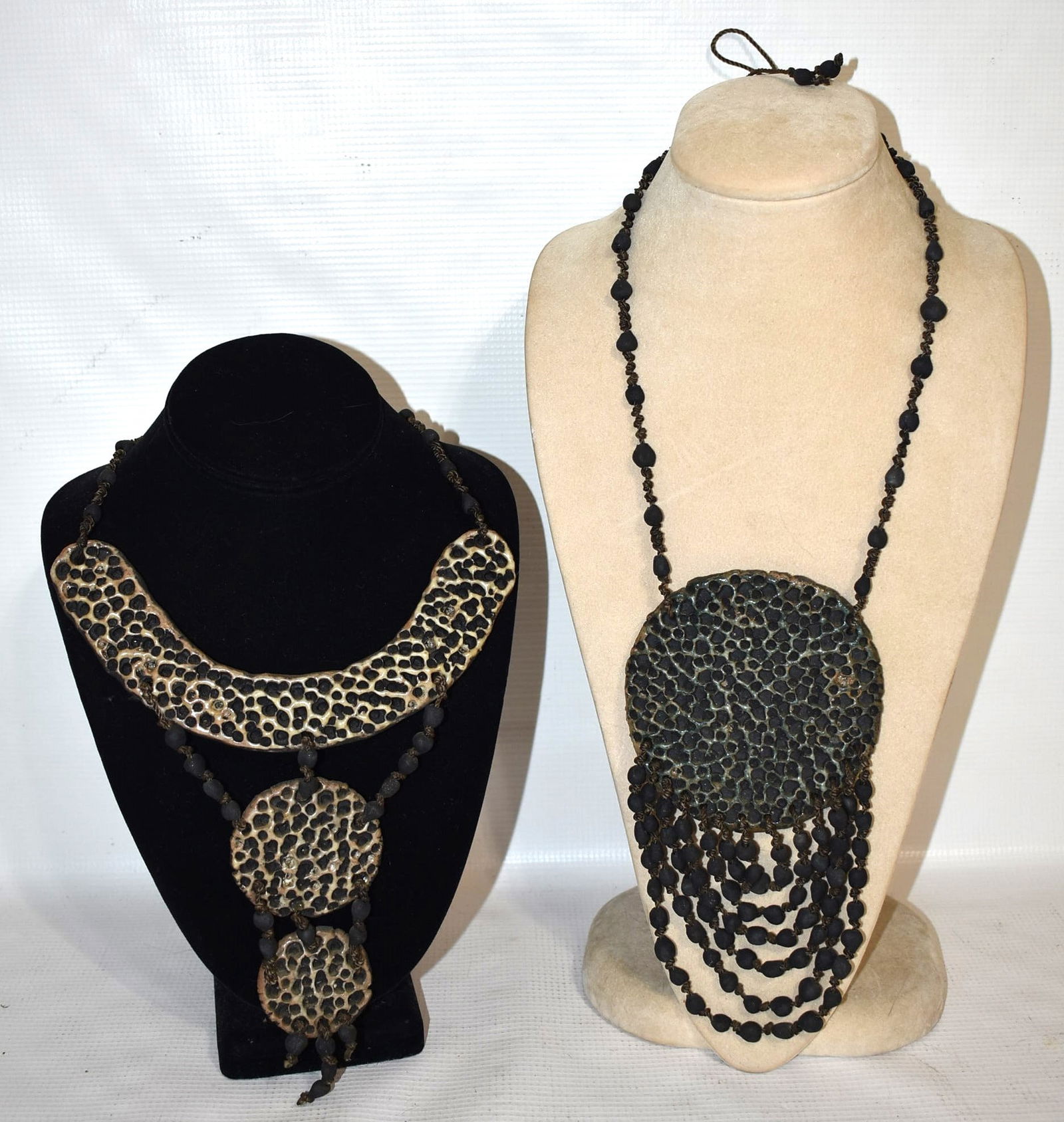 (2) RARE CHARLIE BROWN SCULPTED CLAY NECKLACES, C. 1970: LOT (2) RARE CHARLIE BROWN SCULPTED CLAY NECKLACES, C. 1970, L. 16", W/PROVENANCE