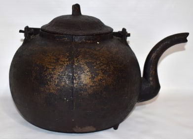 VICTORIAN CAST IRON GOOSE NECK WATER KETTLE, C. 1830
