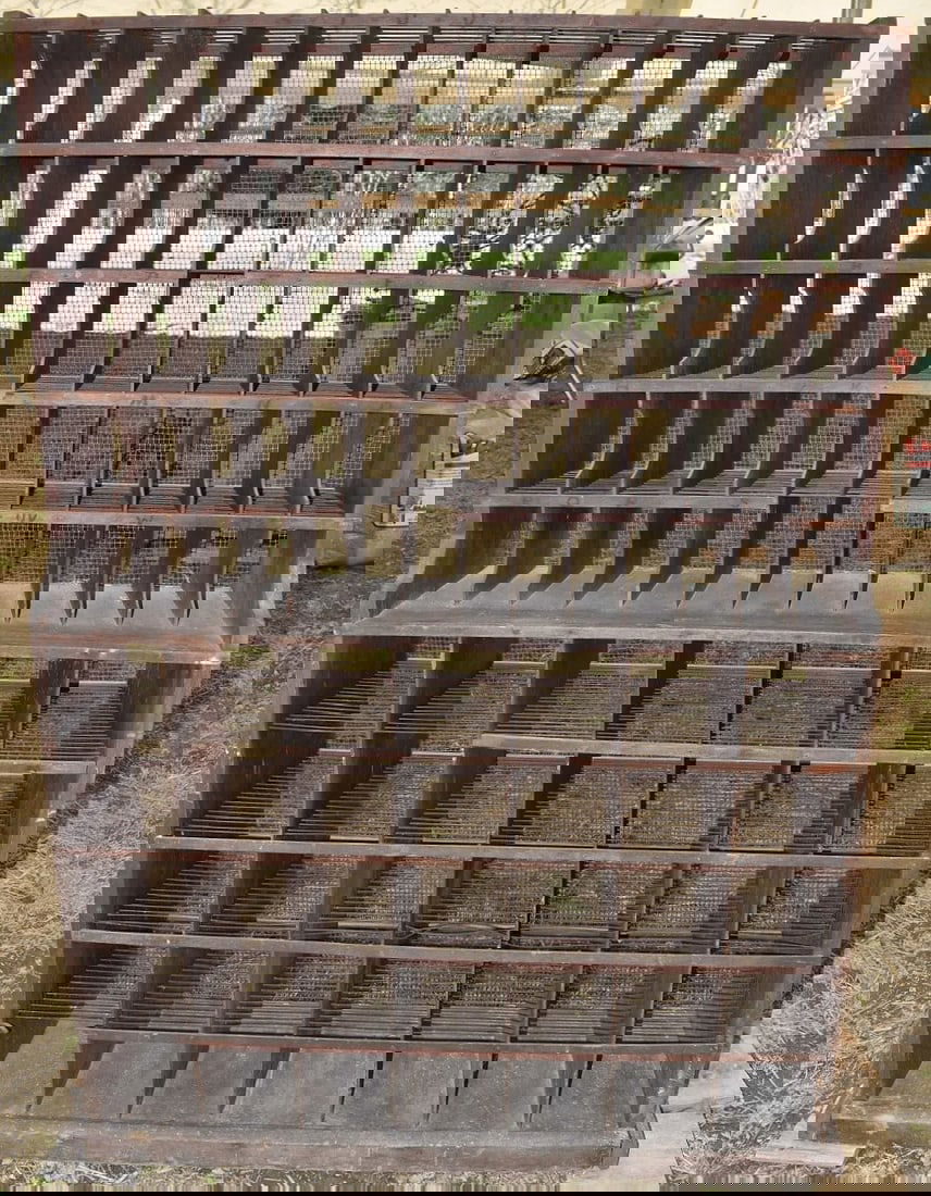 EXCEPTIONAL EARLY POST OFFICE LETTER RACK (HOTEL) (1 of 4)