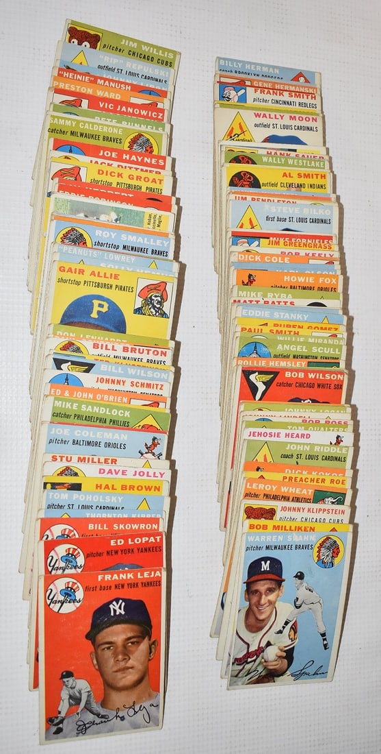 LOT 1954 TOPPS BASEBALL CARDS INCL. HIGH NUMBERS (1 of 3)