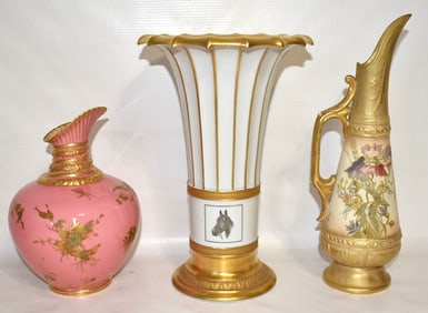 3 INCL. ROYAL COPENHAGEN HORSE TROPHY, ROYAL CROWN ETC.