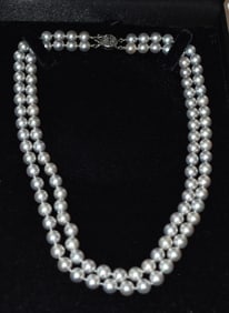 FINE DECO DOUBLE STRAND CULTURED PEARLS W/14KT WG CLASP
