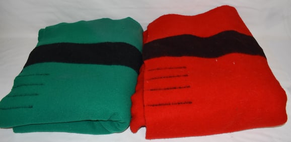 2 HUDSON'S BAY POINT WOOL BLANKETS, 73" X 88"/66" X 82"
