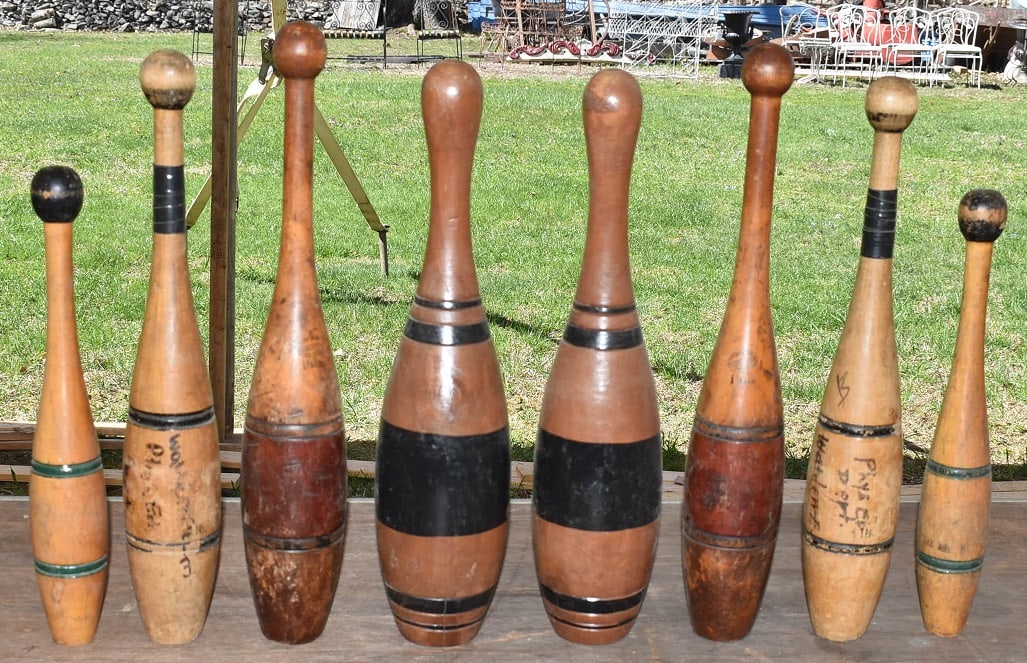 LOT (8) PAINTED MAPLE INDIAN PINS, 19/20TH C. (1 of 4)