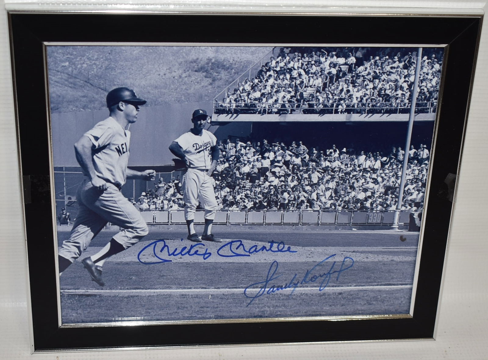 AUTOGRAPHED PHOTO MICKEY MANTLE/SANDY KOUFAX W/COA (1 of 5)