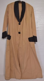VINTAGE AUTOMOBILE "DUSTER" COAT, C. 1910/20