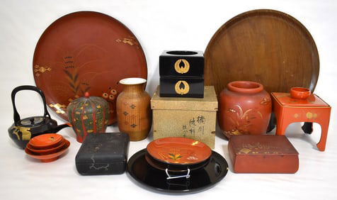 LOT ASSORTED JAPANESE LACQUERED BOXES