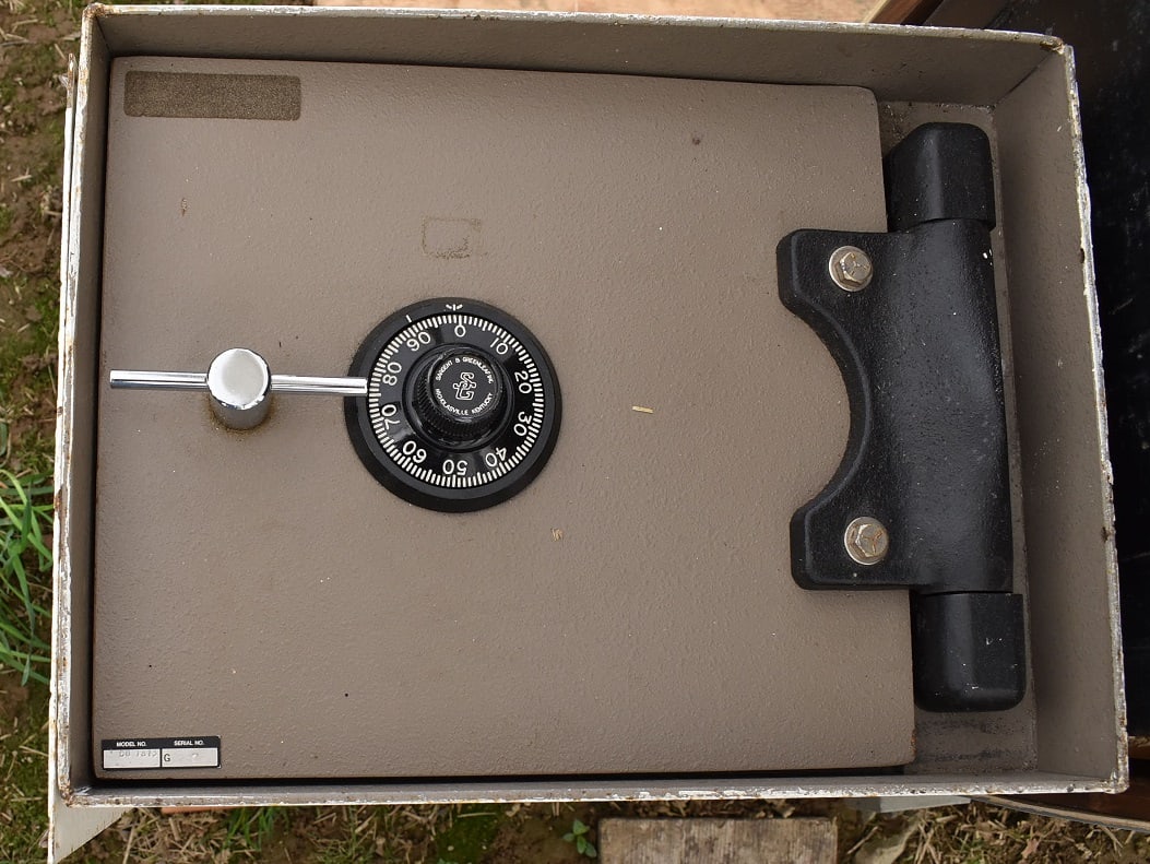 DECO FLOOR SAFE W/COMBINATION, H. 17" W. 13" D. 17" (1 of 3)