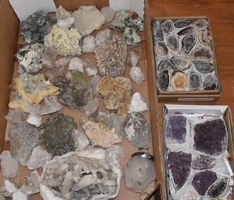 LARGE LOT ASSORTED SEMI PRECIOUS GEM STONES/RAW FORM